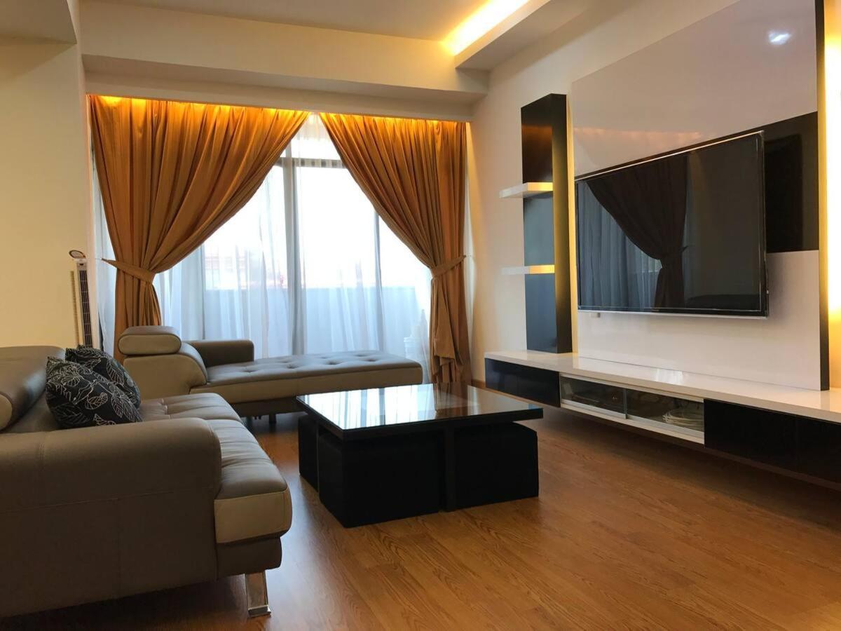 Angkasa Mahkota Hotel Malacca Kültér fotó